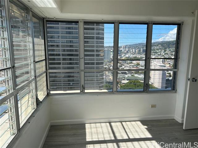 Foto del edificio - 2525 Date St