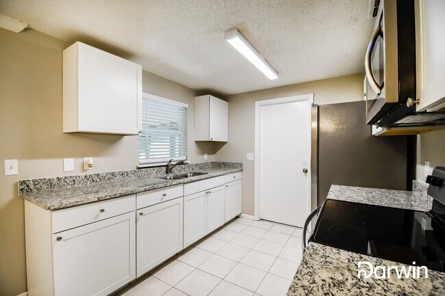 Foto del edificio - 4179 W Oriely Dr, Jacksonville, FL 32210