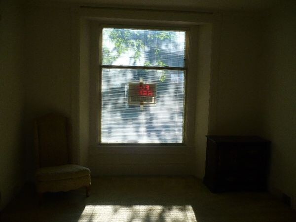 Foto del edificio - 306 Thompson St