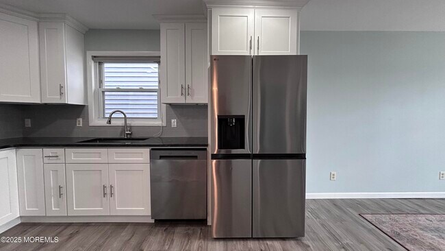 Foto del edificio - 58 Kearney Ave