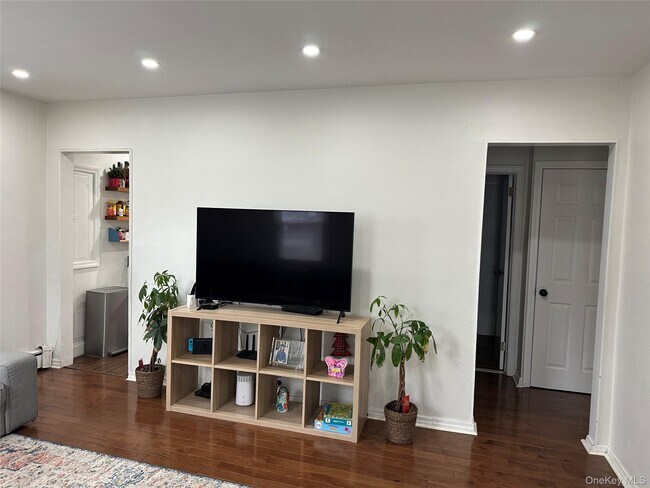 Foto del edificio - 15 Brook Dr