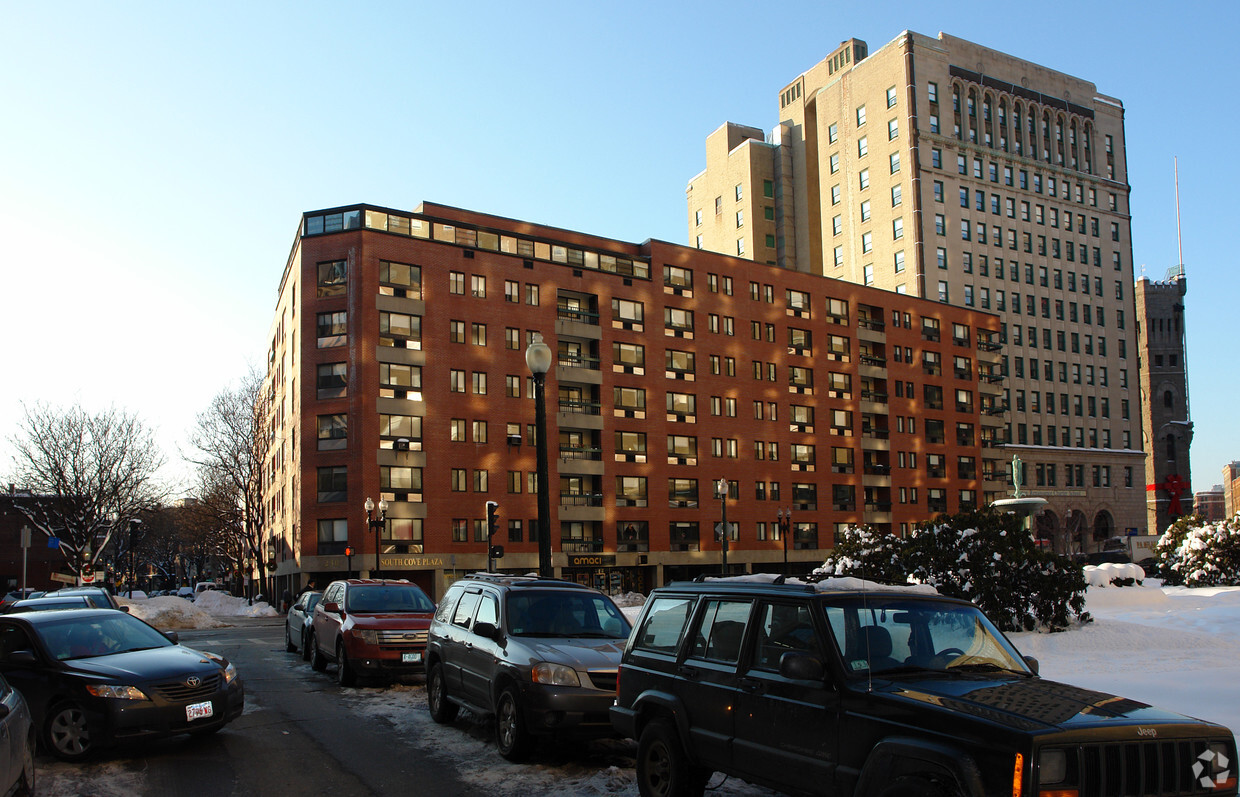 Primary Photo - South Cove Apartments