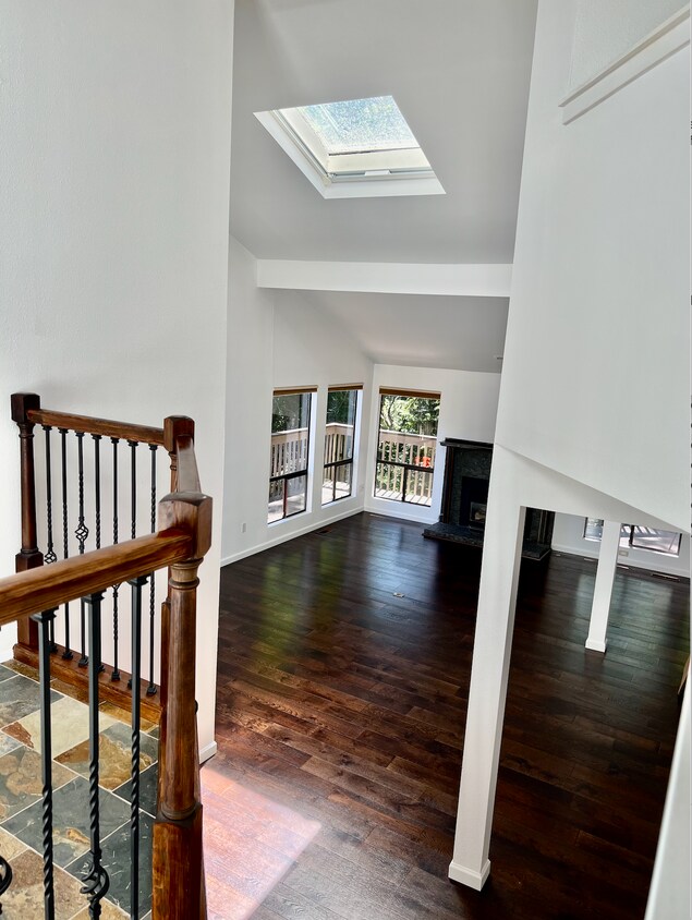 16905 NE 1st St, Bellevue, WA 98008 Townhome Rentals in Bellevue WA