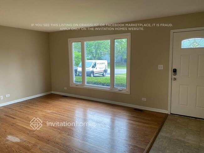 Foto del edificio - 940 Sandlewood Ct