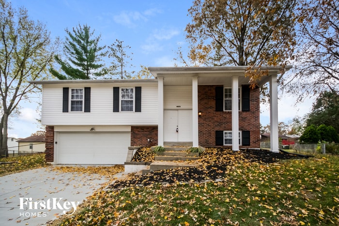 Primary Photo - 4470 Ashford Ct