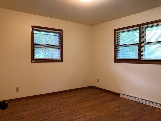 Foto del edificio - 8301 Park St
