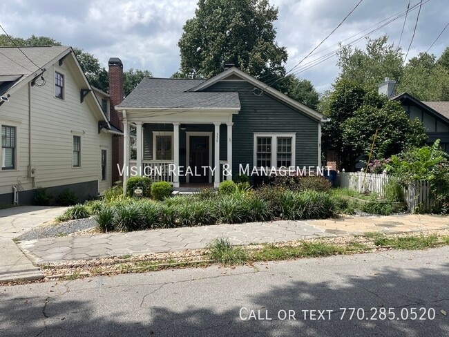 Photo - 356 Sinclair Ave NE House
