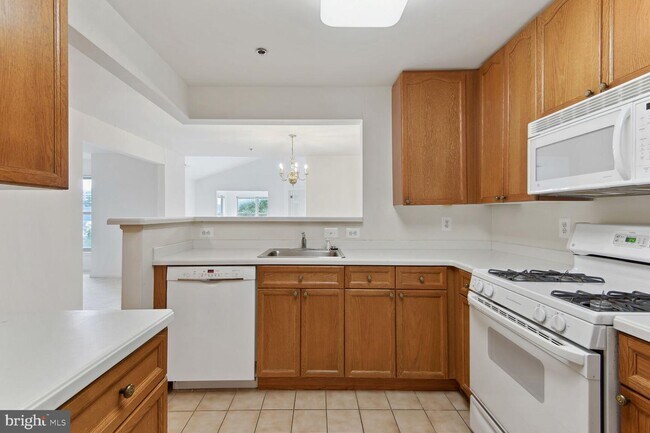 Foto del edificio - 11775 Stratford House Pl