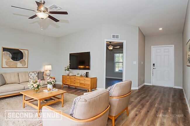 Building Photo - 404 Biscayne Dr