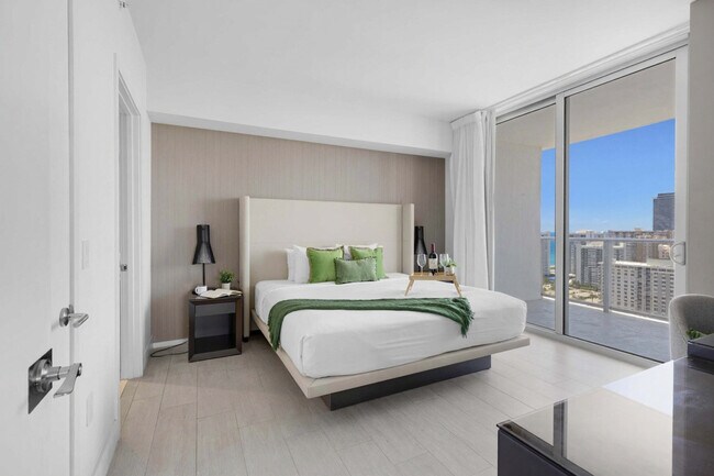 Foto del edificio - 4010 S Ocean Dr