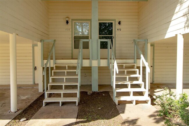 Foto del edificio - 410 Bowie St