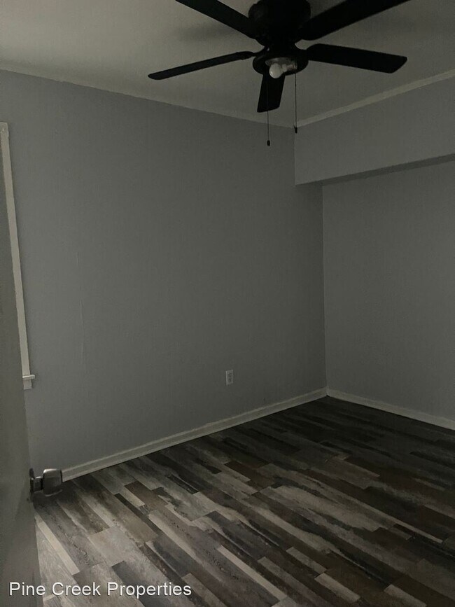 Building Photo - 3 br, 1 bath House - 12514 Longmead Ave.