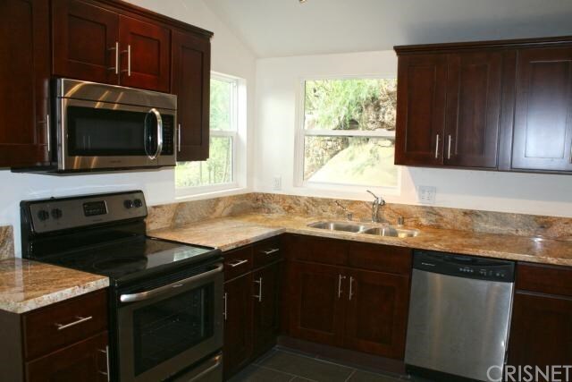 Building Photo - 48 Box Canyon Rd
