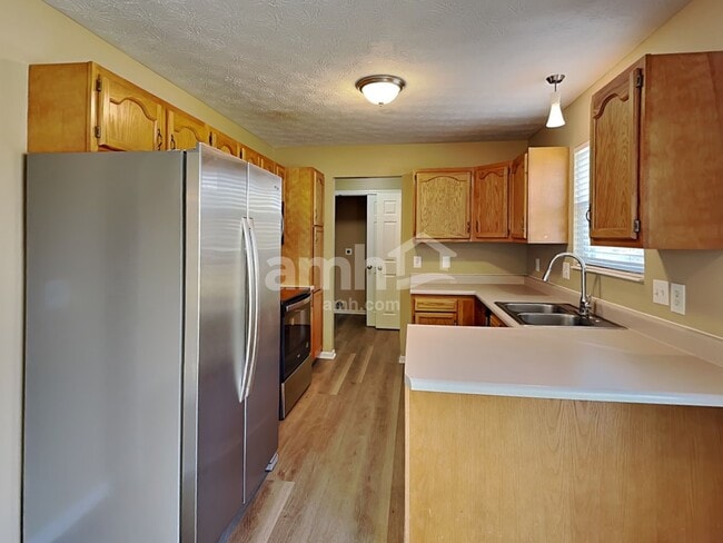 Building Photo - 368 Locust Forge Ln