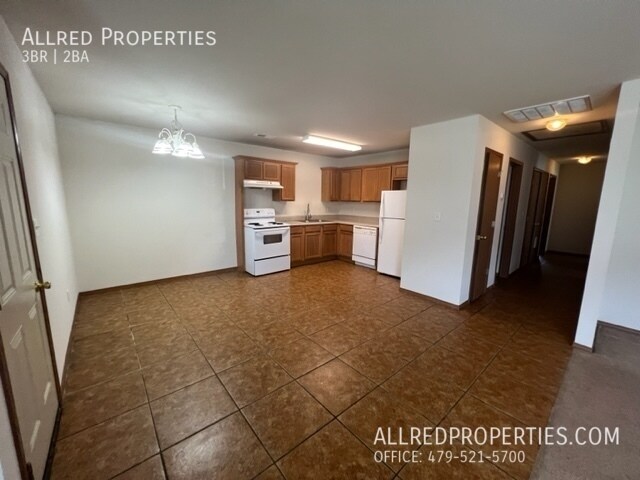 Foto del edificio - 403 E Asher Ct