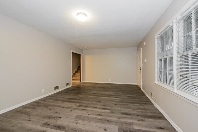 Foto del edificio - 1535 Greenwillow Dr
