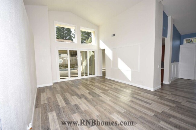 Foto del edificio - 428 Rockport Cir