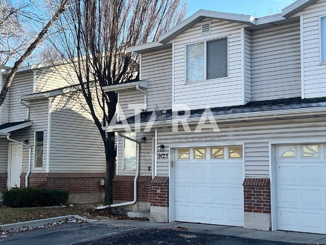 Building Photo - 1423 Salvia Pl