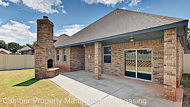 Building Photo - 3 br, 3 bath House - 2125 Turtle Creek Way