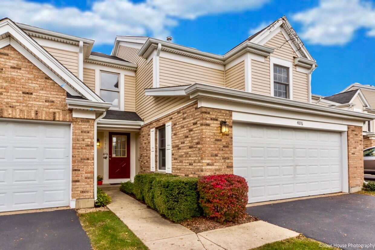4876 Prestwick Pl, Hoffman Estates, IL 60010 Townhome Rentals in