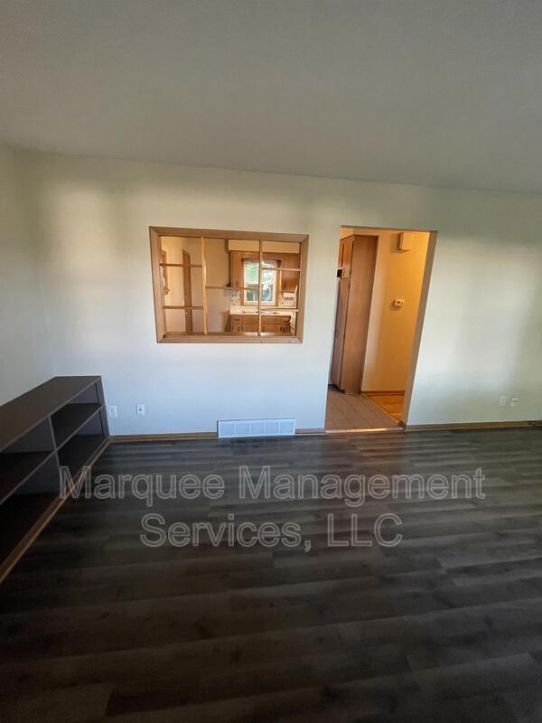 Foto del edificio - 4901 Camden Rd