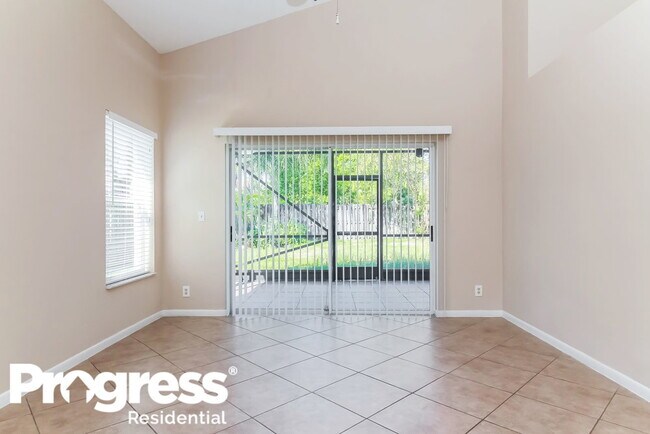 Foto del edificio - 7441 Trescott Dr