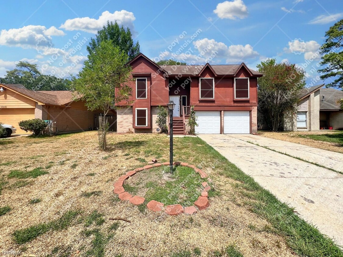 Foto principal - 3 br, 2 bath House - 12939 Abalone Way