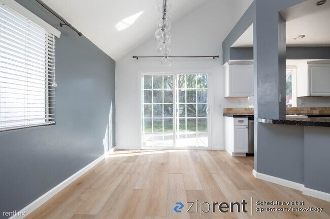 Foto del edificio - 3 br, 3 bath House - 11234 Pinestone Court...