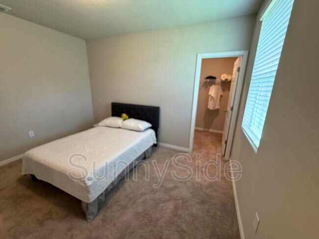 Building Photo - 17309 Cagan Crossings Blvd