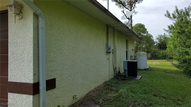 Foto del edificio - 1013 Butler St E