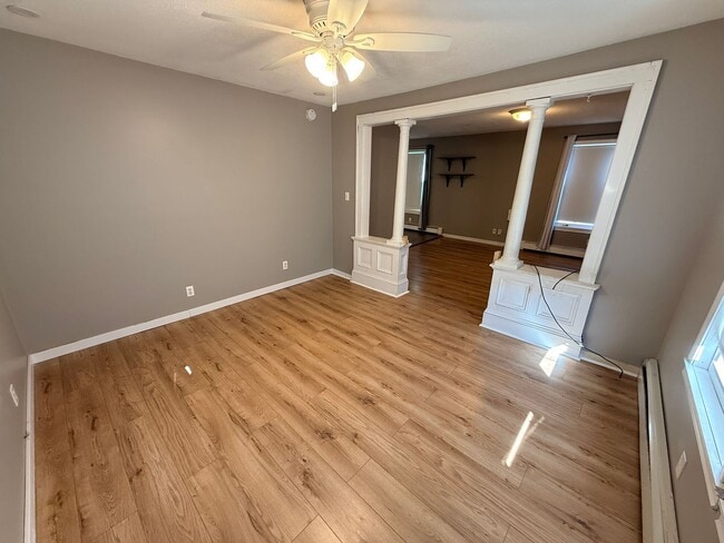 Building Photo - 100 Green St