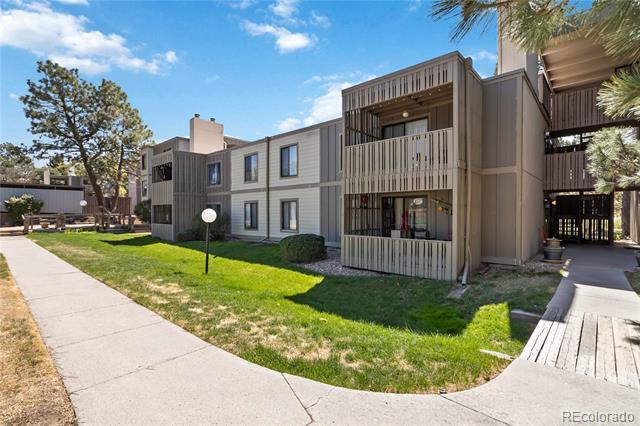 Foto del edificio - 2525 S Dayton Way