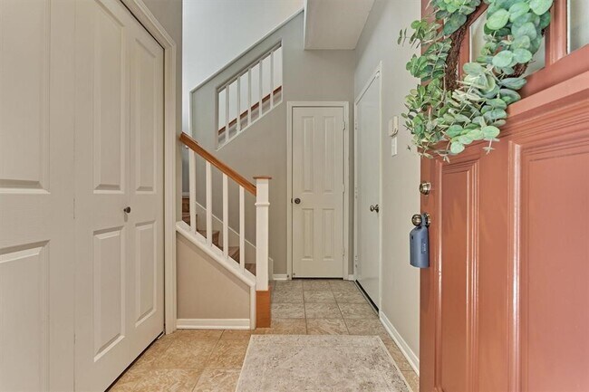 Foto del edificio - 87 Woodlily Pl