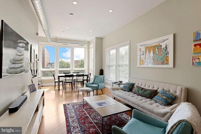 Foto del edificio - 1910 8th St NW