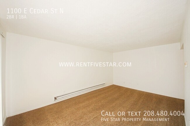 Foto del edificio - 1100 E Cedar St N
