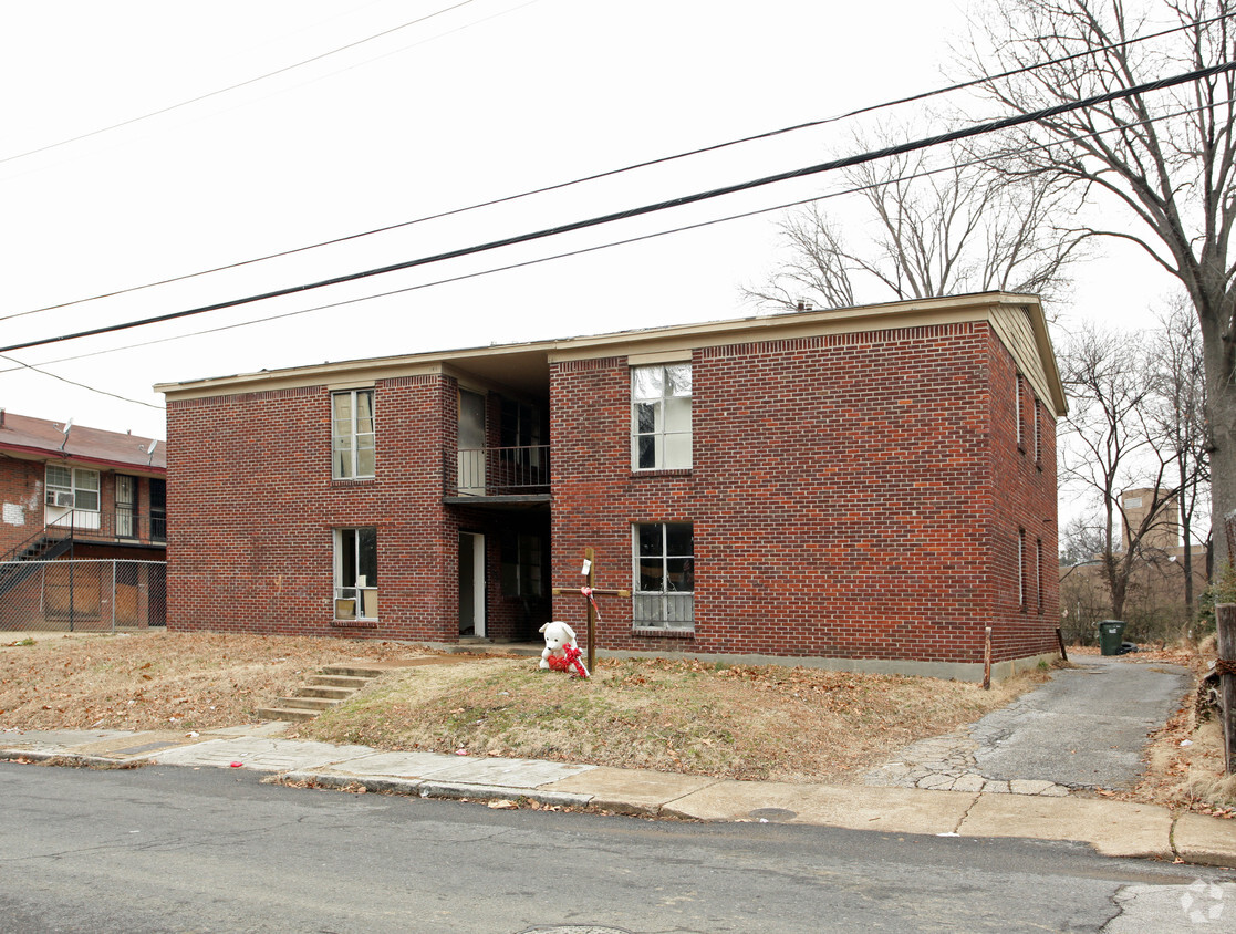 Building Photo - 486 E Georgia Ave