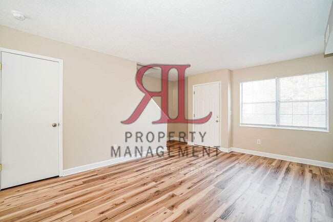 Building Photo - 1467 Worthington Row Dr