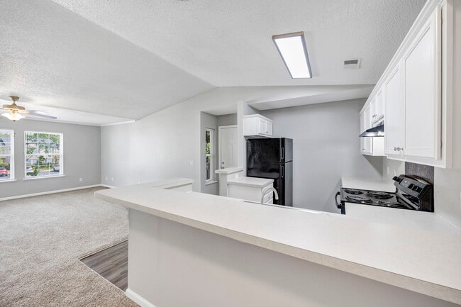 Building Photo - Basswood Apartment Homes