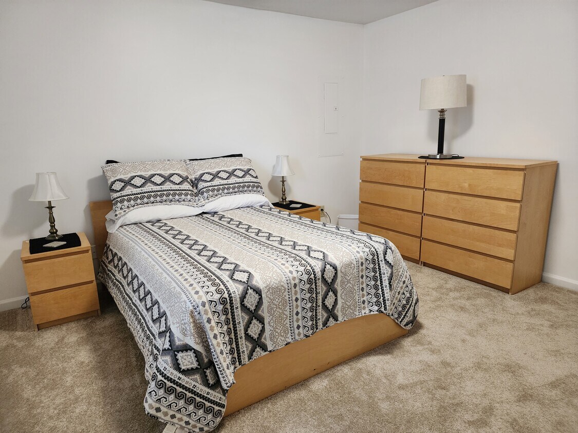 61 Fern Oak Cir Unit 201, Stafford, VA 22554 Condo for Rent in