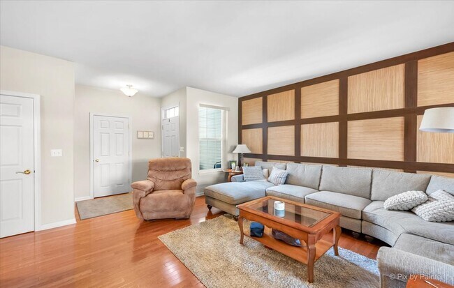 Foto del edificio - 265 Birch Ln