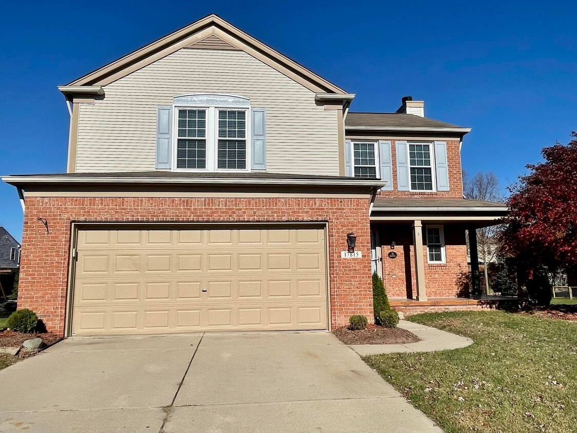 Primary Photo - 17815 Huron Dr