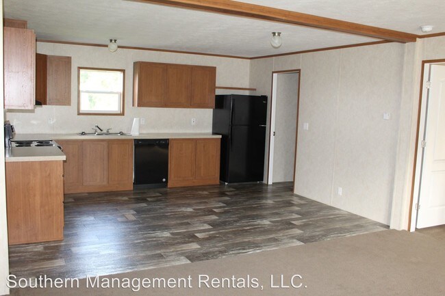 Building Photo - 3 br, 2 bath House - 4254 Delta Rd.