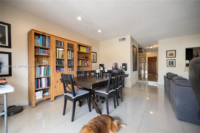 Foto del edificio - 13404 SW 14th Terrace