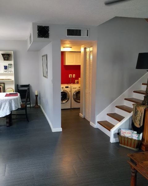 Foto del edificio - 4722 SW 67th Ave