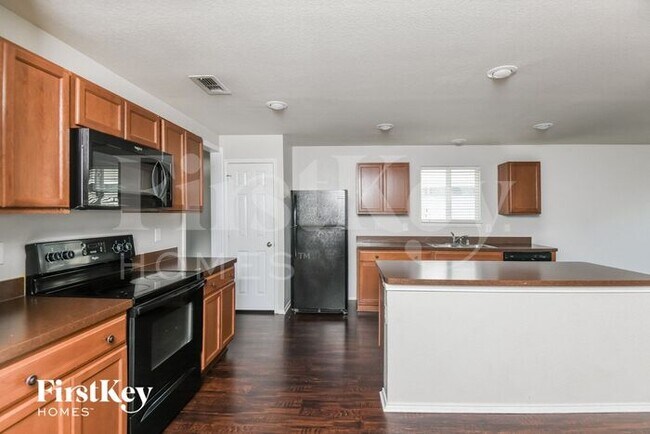 Building Photo - 8932 Puerto Vista Dr