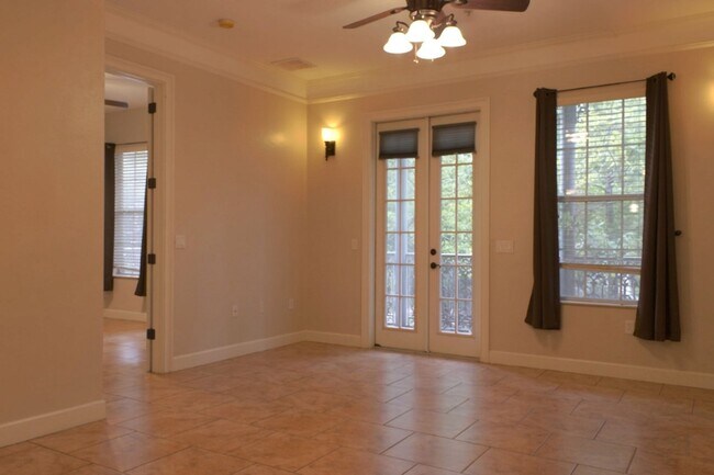 Foto del edificio - Jackson Square - 2 Bedroom, 2 Bathroom Condo **$400 Leasing Bonus**