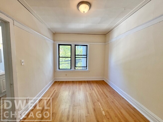 Building Photo - 2510 N Kedzie Blvd