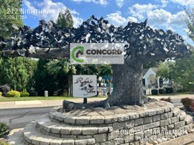 Foto del edificio - 212 Nighhawk Pl/Concordmgmt.com 336-273-05...