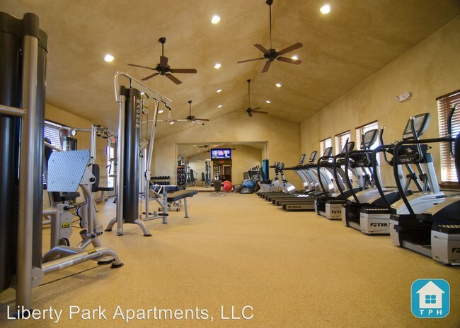 Foto del edificio - 116 Liberty Pkwy