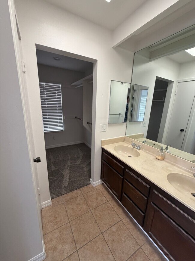 Foto del edificio - 3 bedroom house with amazing views